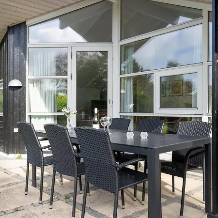 Holiday home Eivor - 500m From The Sea In Sealand By Interhome *
