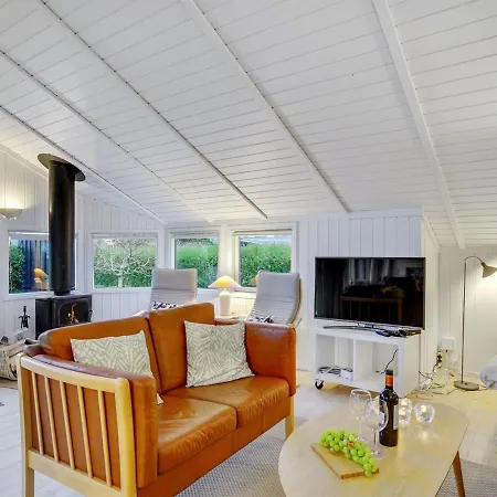Holiday home Eivor - 500m From The Sea In Sealand By Interhome *