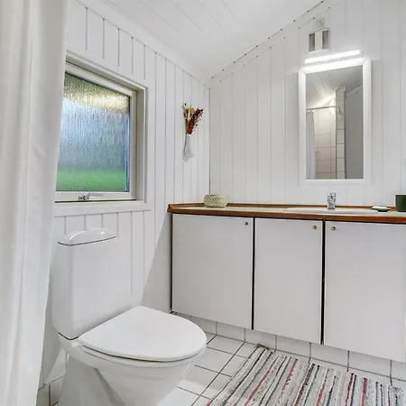 Eivor - 500m From The Sea By Interhome